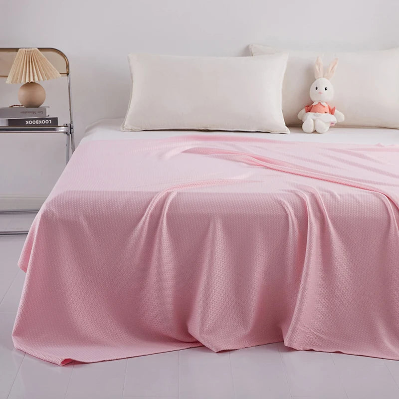 Luneabed™ Bamboo Lightweight Cooling Blanket