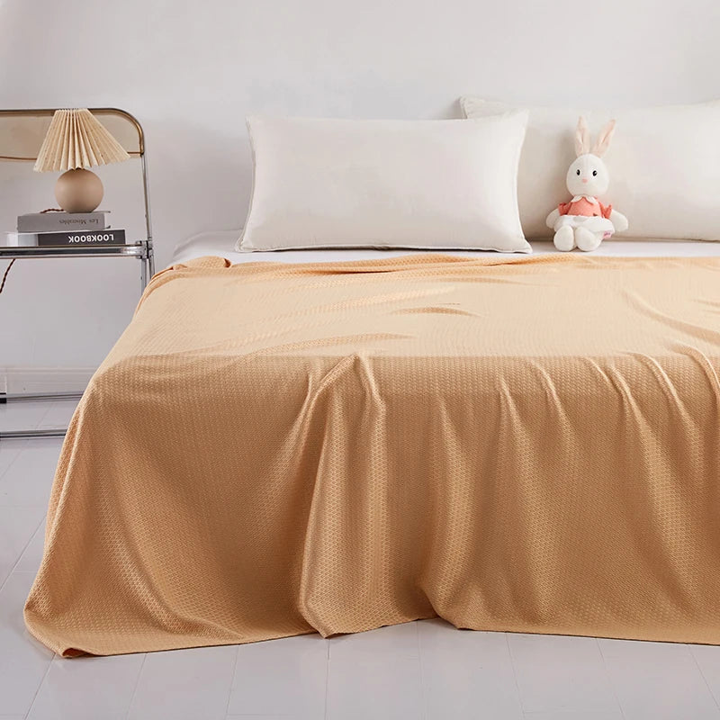 Luneabed™ Bamboo Lightweight Cooling Blanket
