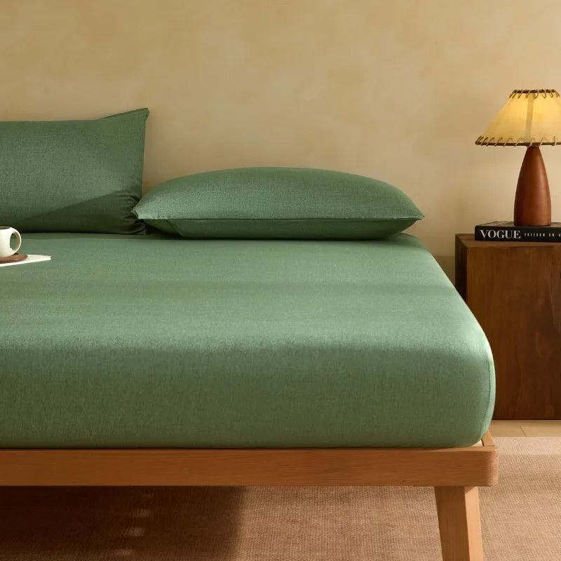 Luneabed™ 100% Bamboo Fibre Fitted Sheet